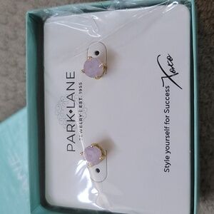 Pale pink stone pierced earing made by Park Lane